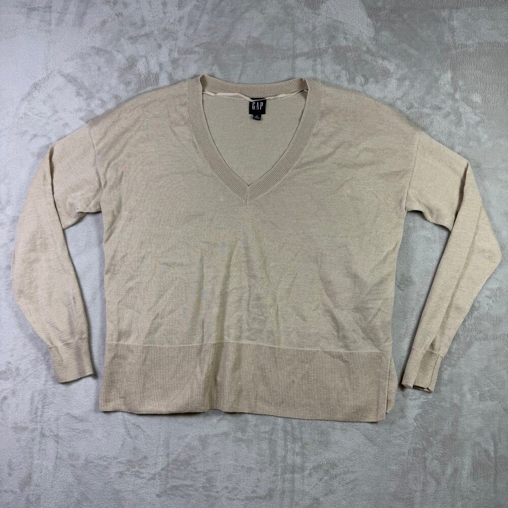 GAP Women’s Beige V Neck Long Sleeve Knit Sweater Classic Style Size M